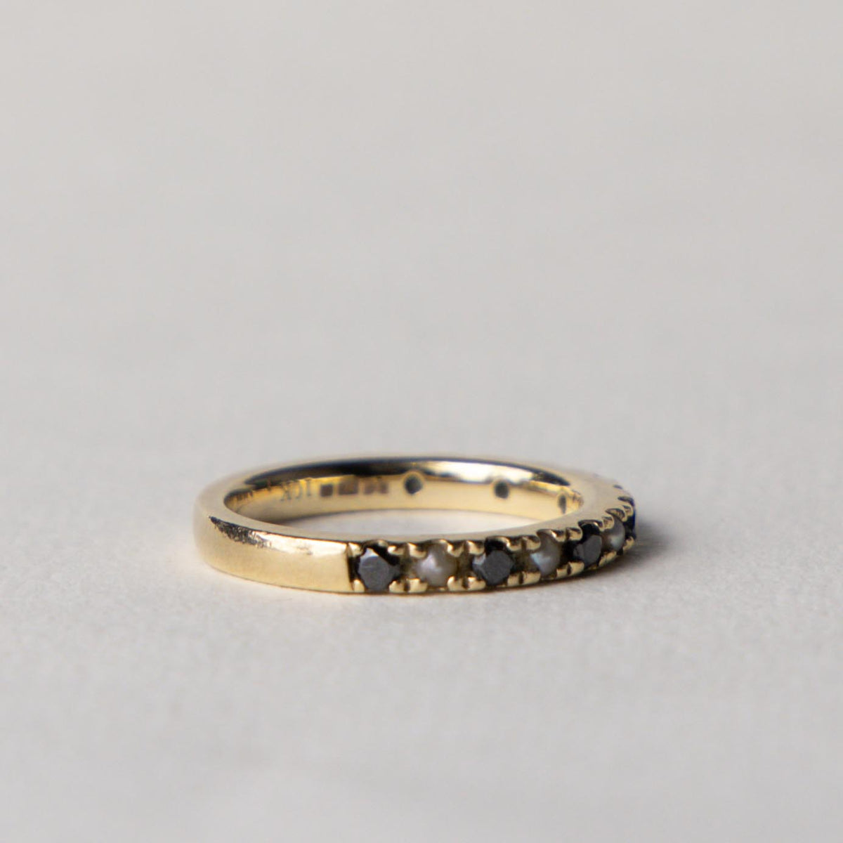 10ct pearl & sapphire ring