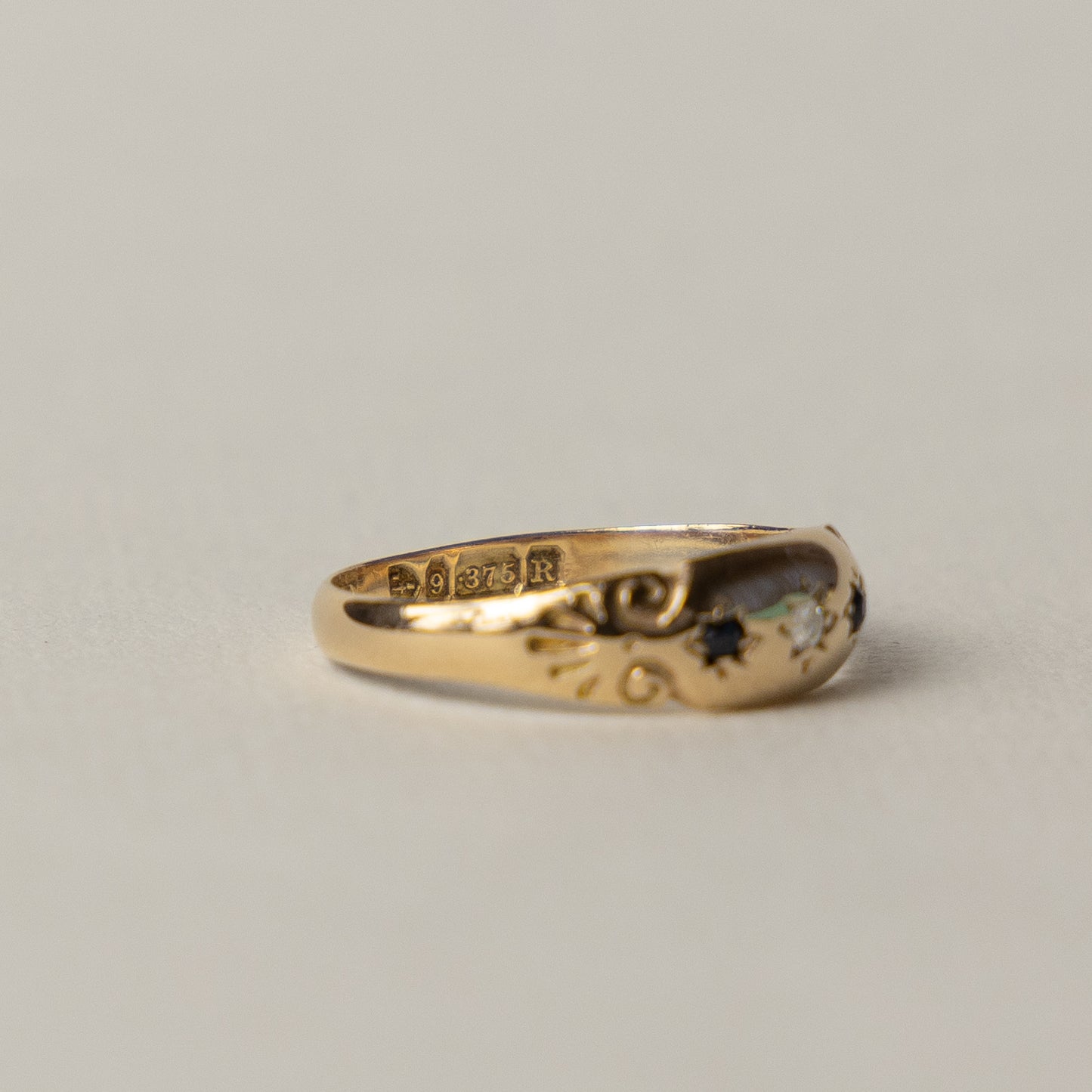 antique 9 carat gold sapphire diamond ring