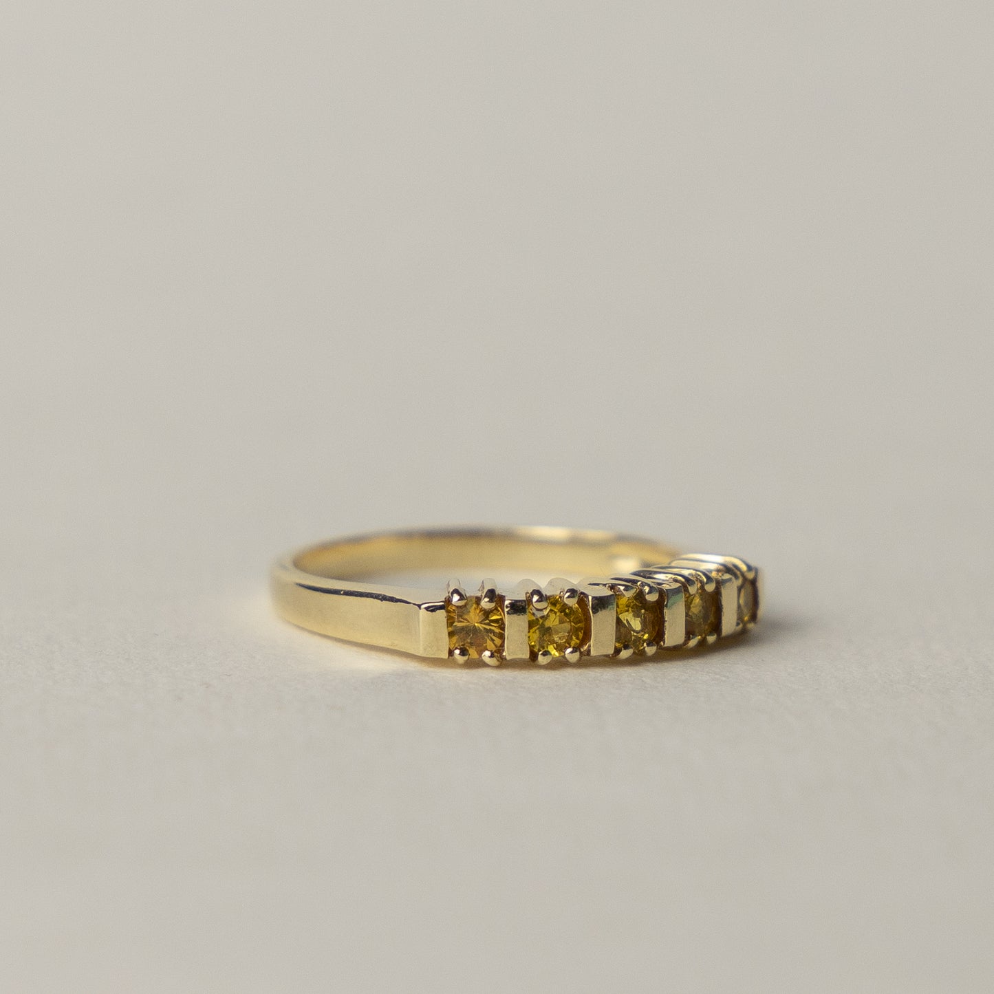 9 carat yellow topaz row ring