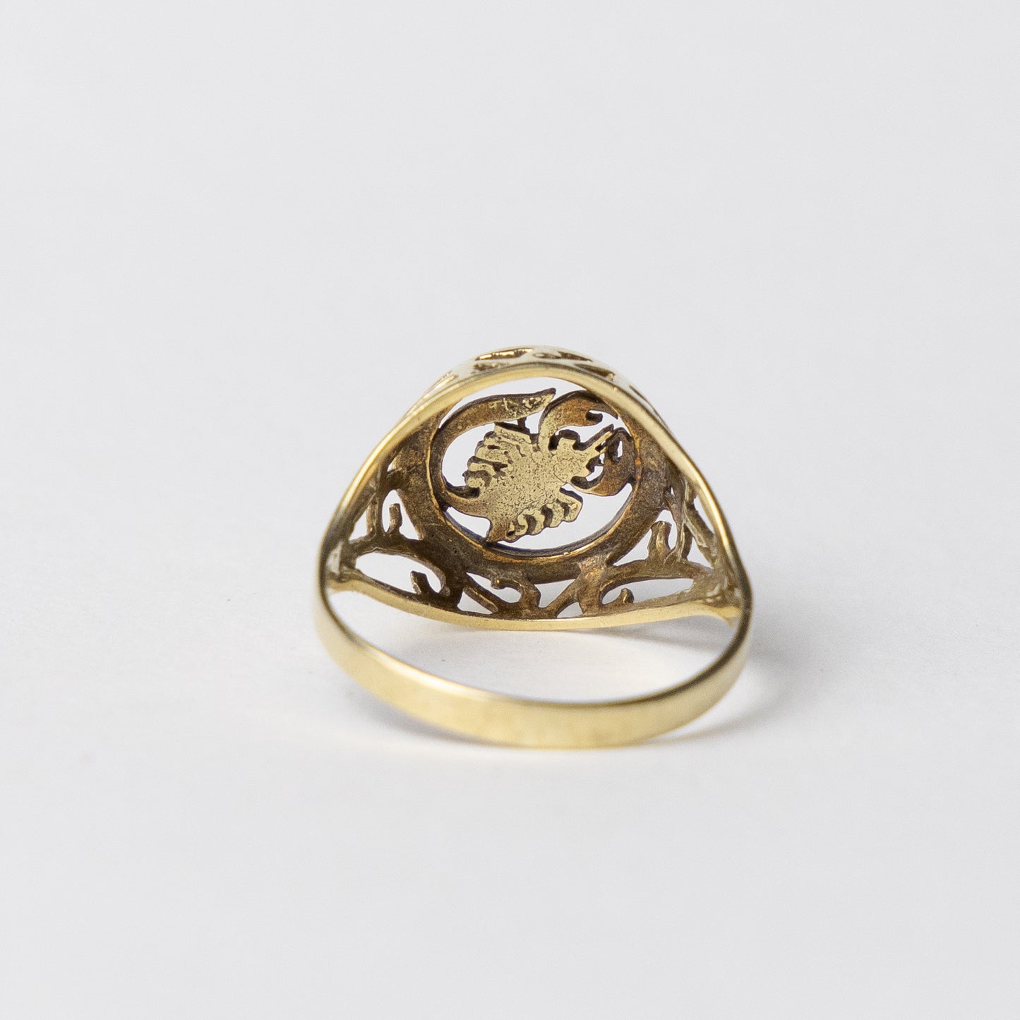 14 carat gold scorpio zodiac sign ring