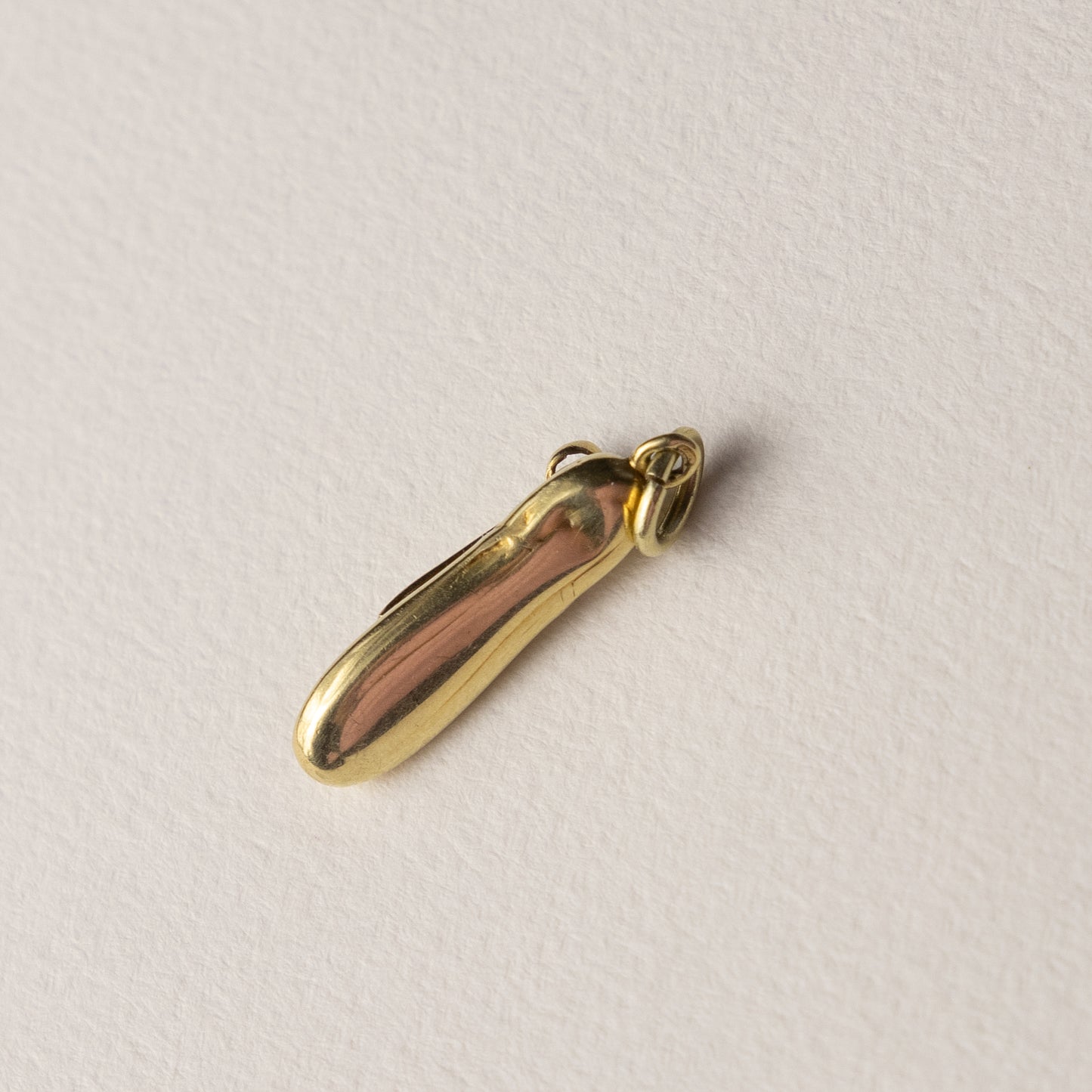 14 carat gold ballerina shoe pendant