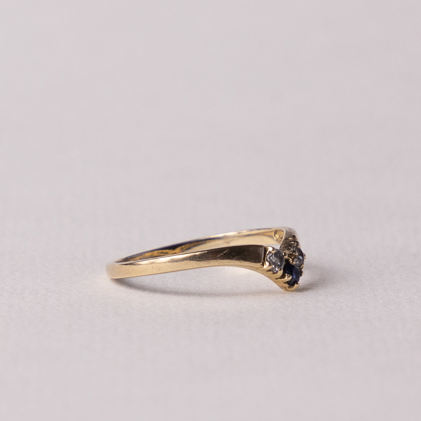 9 carat wishbone sapphire zirconia ring