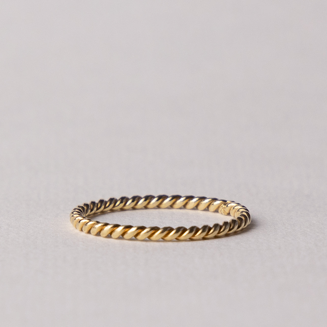 14 carat twisted ring