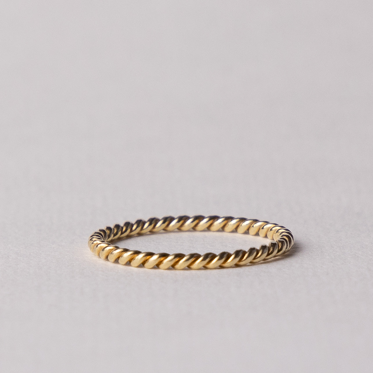 14 carat twisted ring