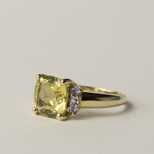 9 carat citrine tanzanite ring