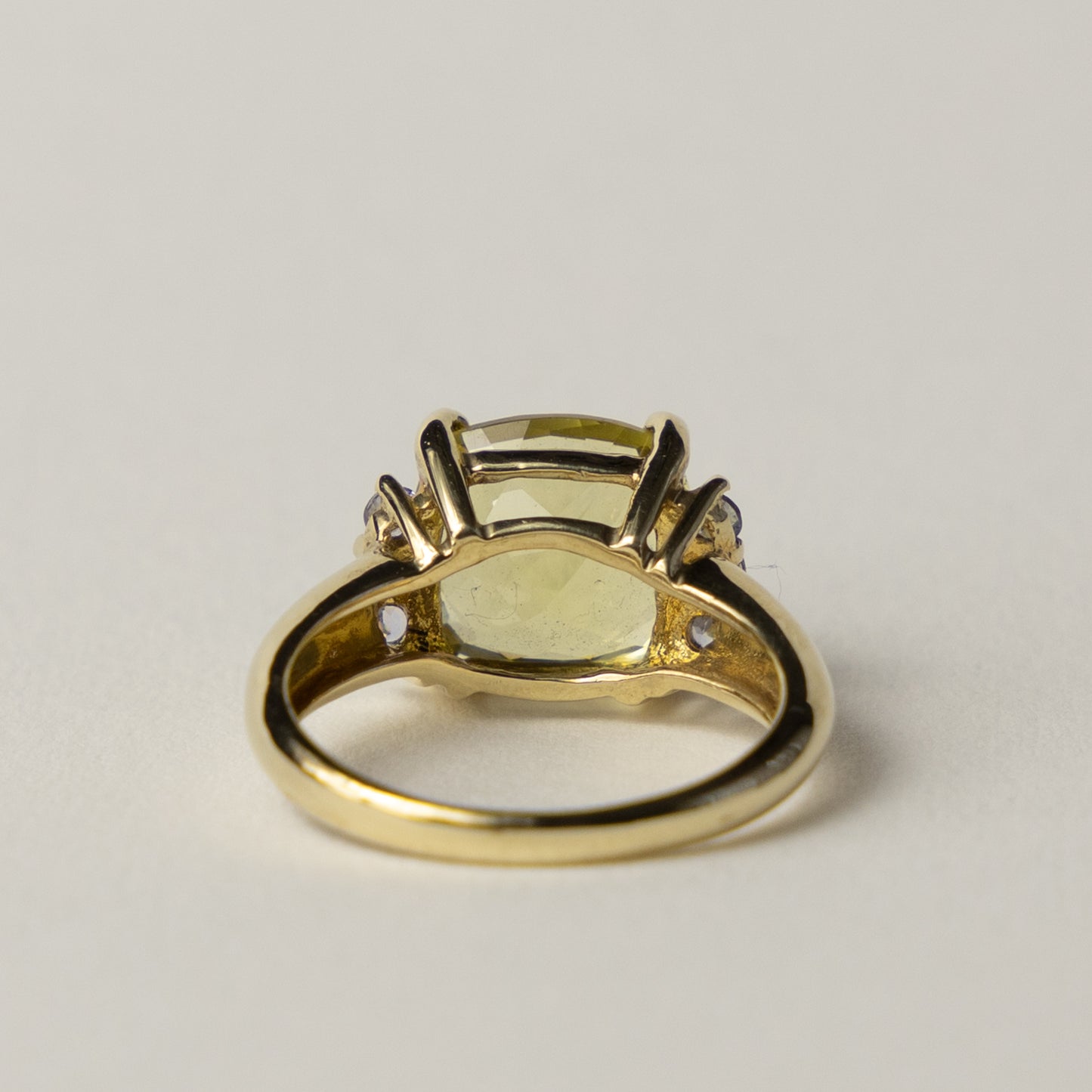 9 carat citrine tanzanite ring