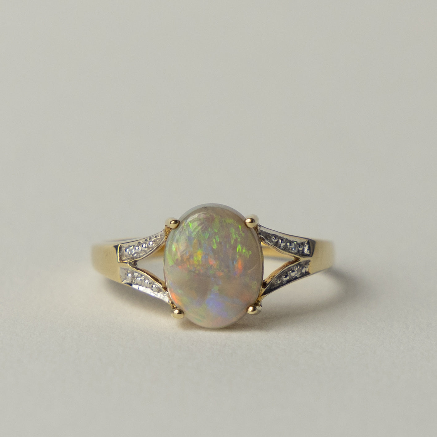 9ct opal diamond ring