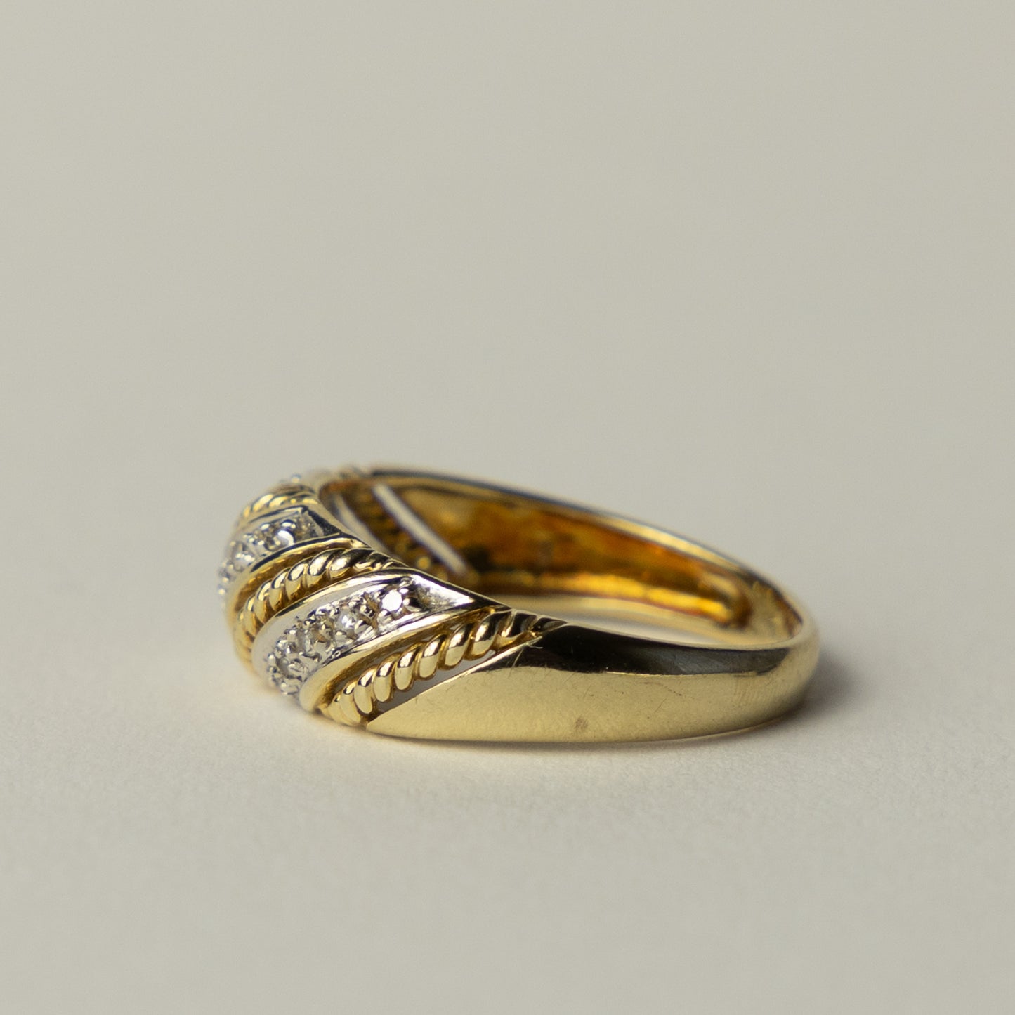 9 carat diamond rope twist band ring
