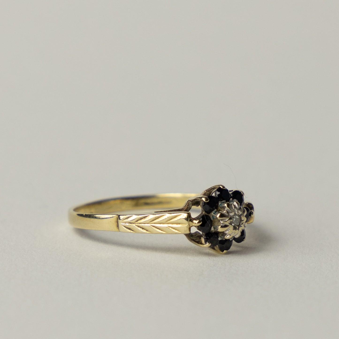 9 carat flower cluster ring