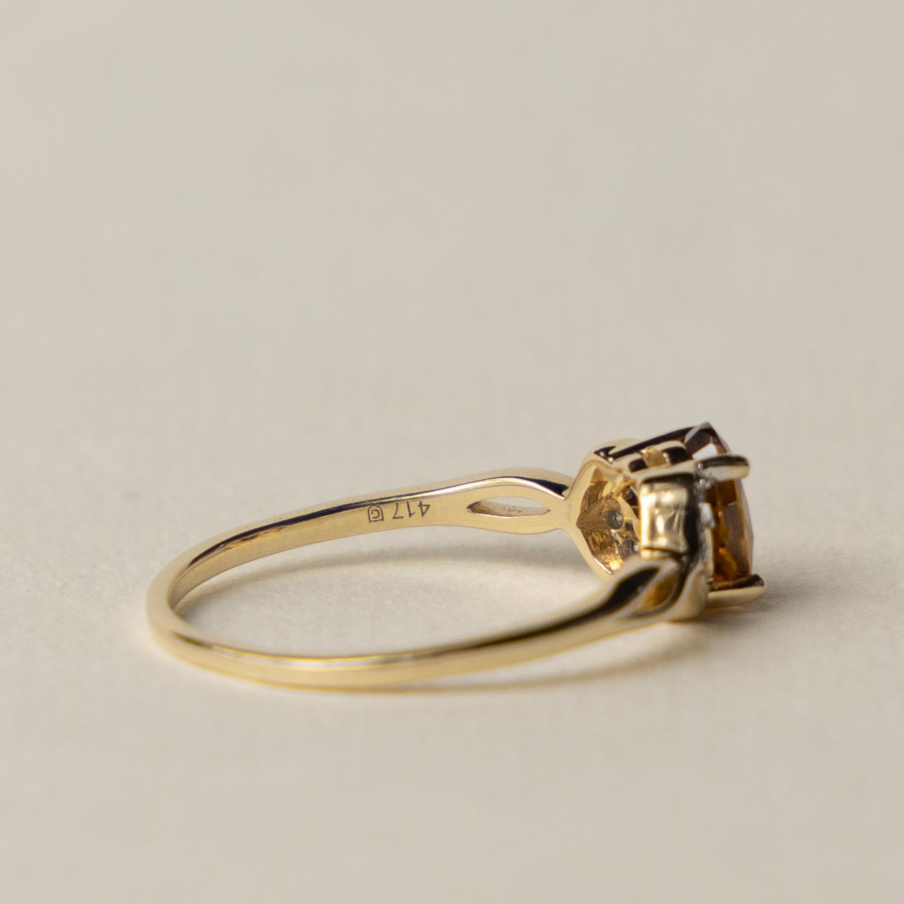 10ct citrine & diamond ring