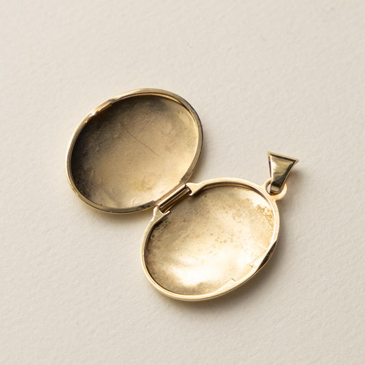 9ct floral locket medaillon