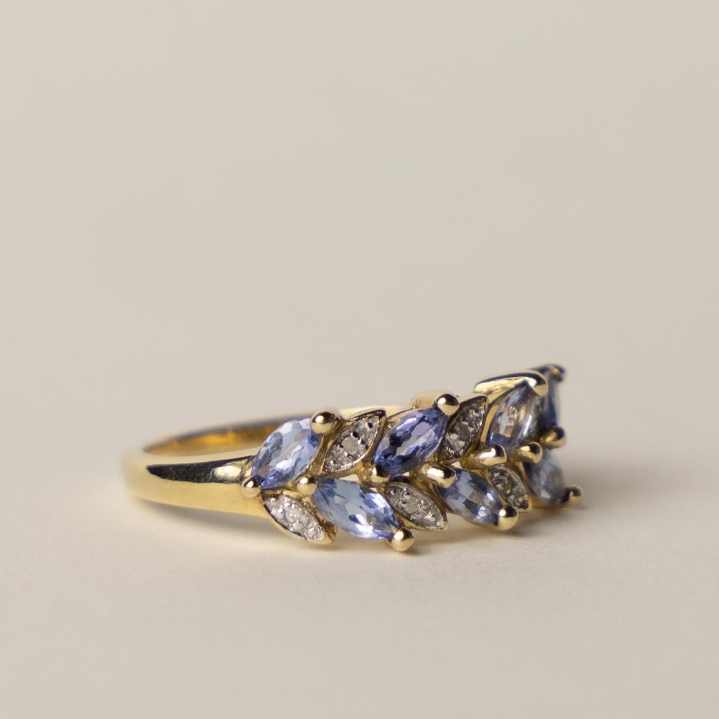 9ct tanzanite diamond