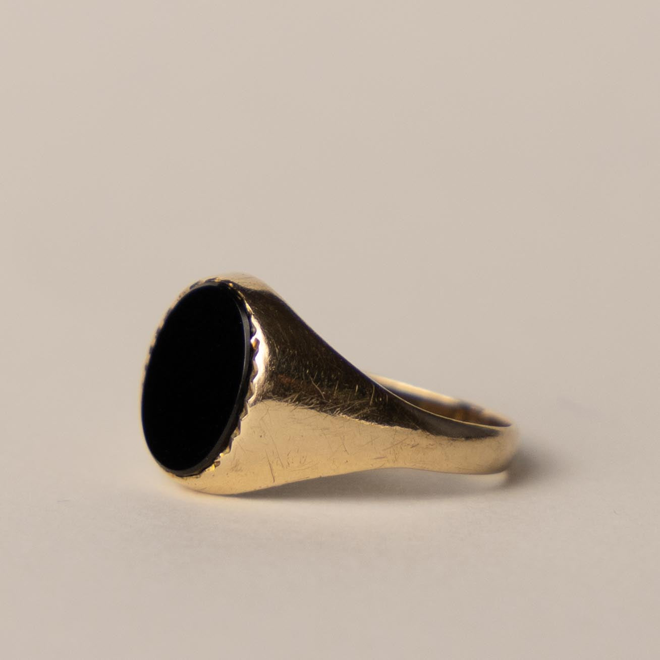 9ct onyx signet
