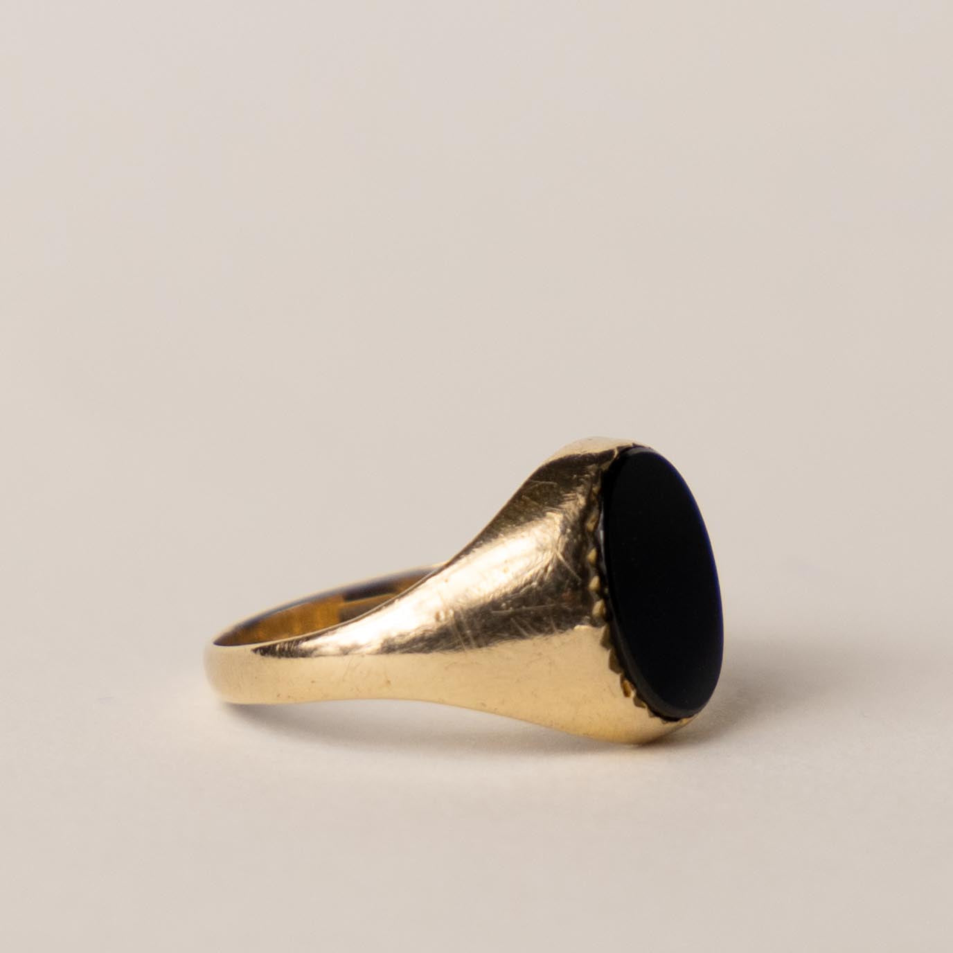 9ct onyx signet