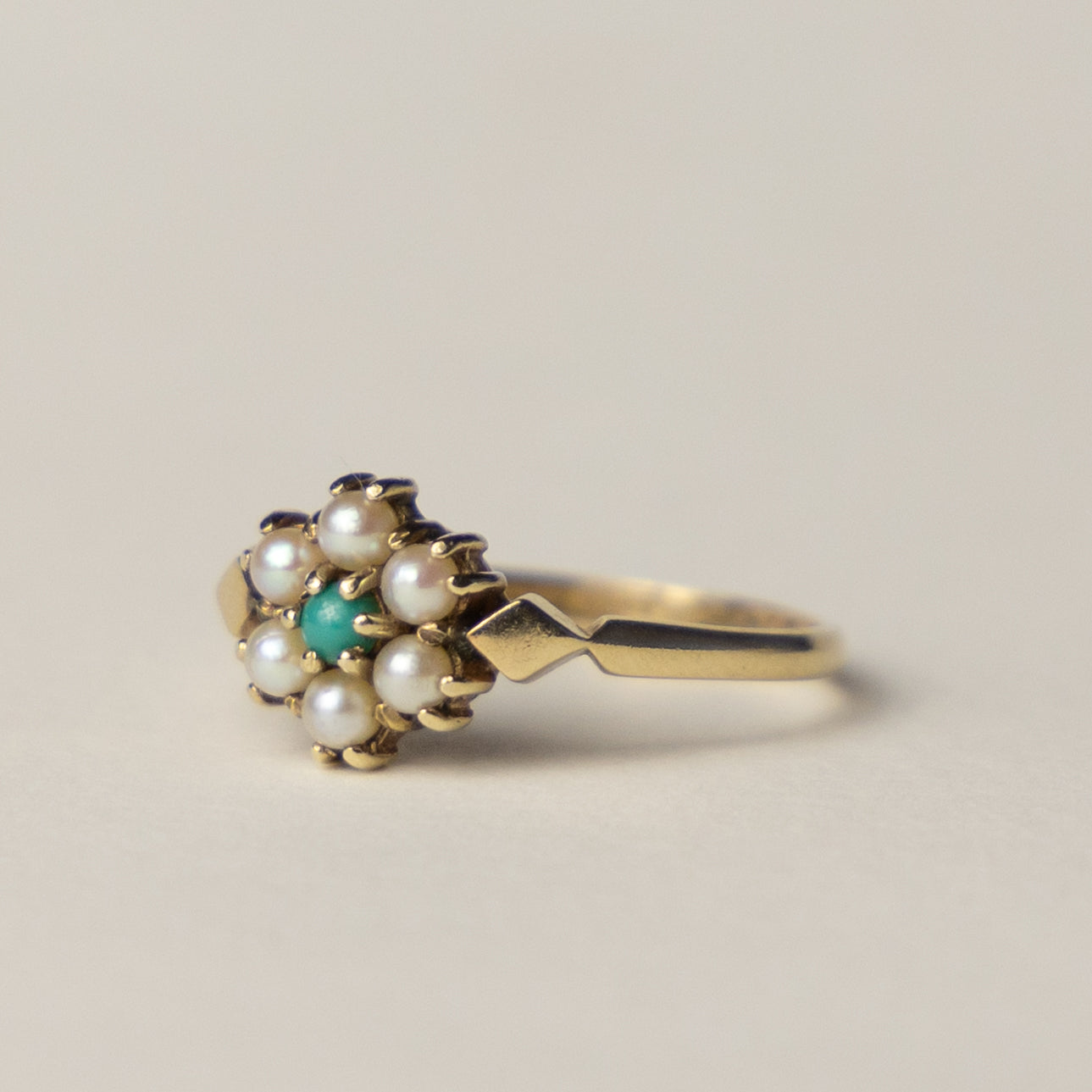 9ct turqouise & pearl ring
