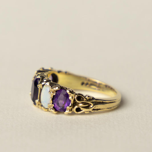 9ct opal & amethyst ring