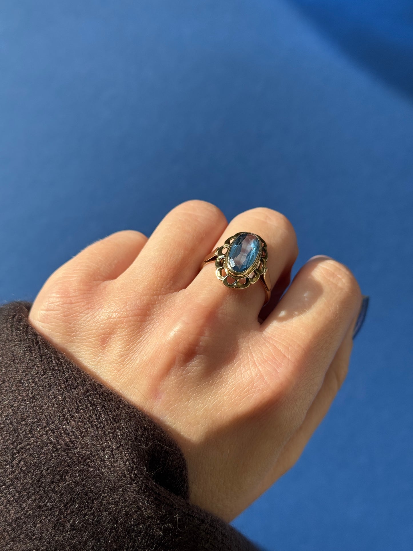 14ct spinel ring