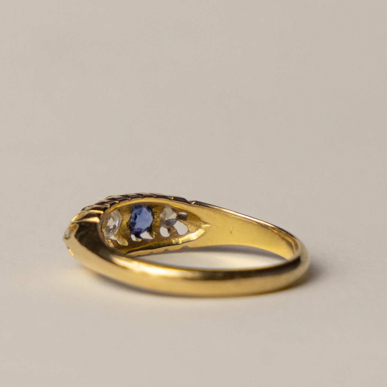 antique 18ct gold diamond sapphire boat ring