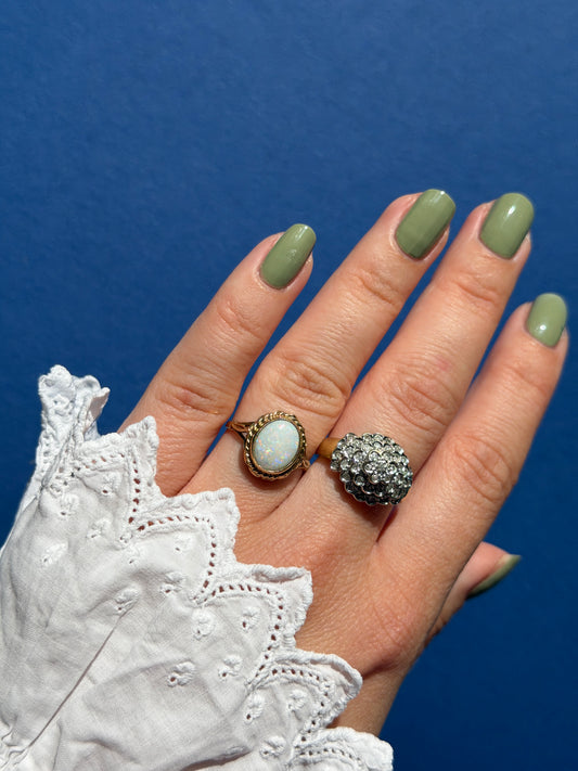 9ct opal solitaire ring