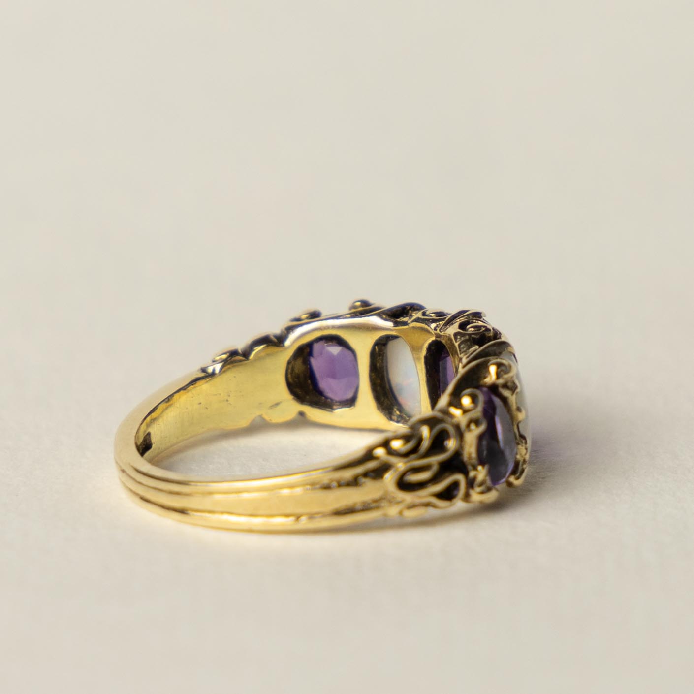 9ct opal & amethist ring