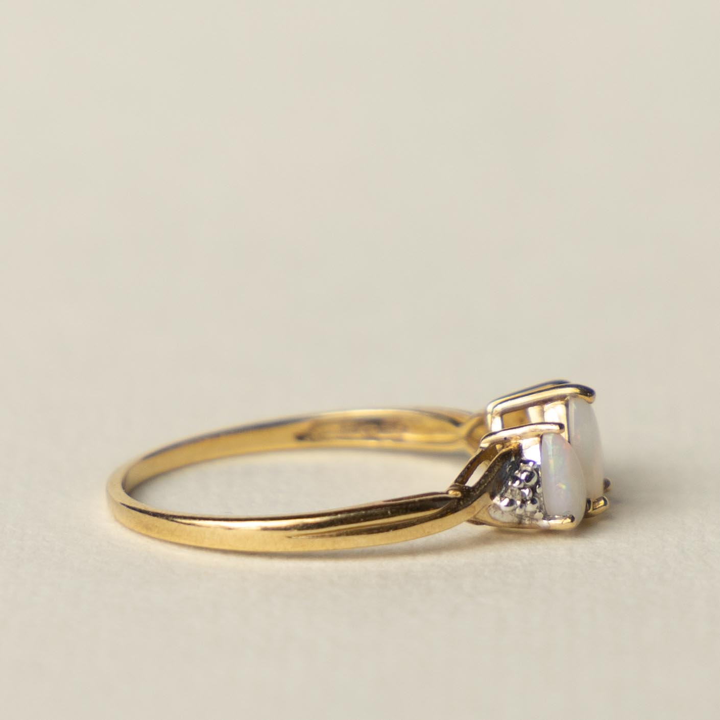 9ct opal & diamond trinity