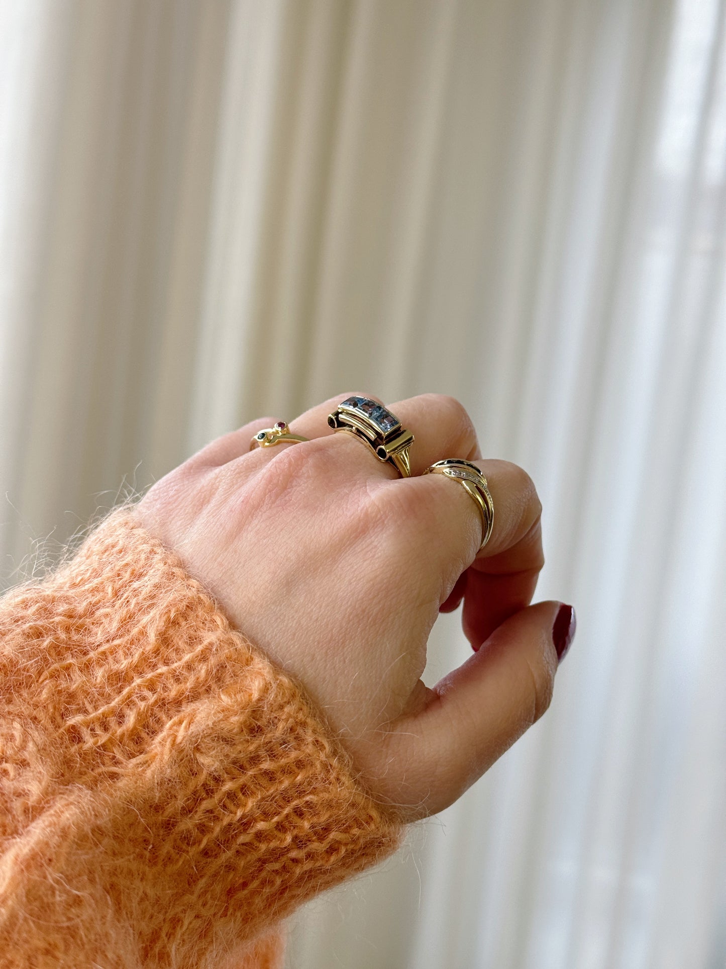 vintage 14 carat gold topaz Art Deco ring