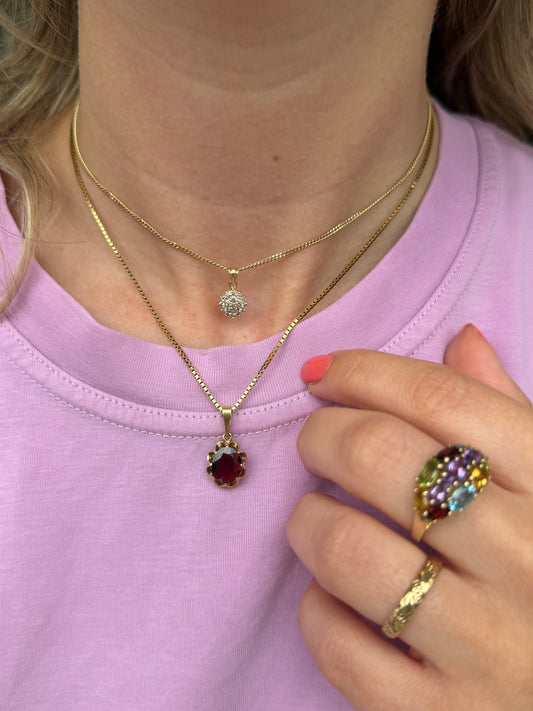 9ct diamond cluster pendant