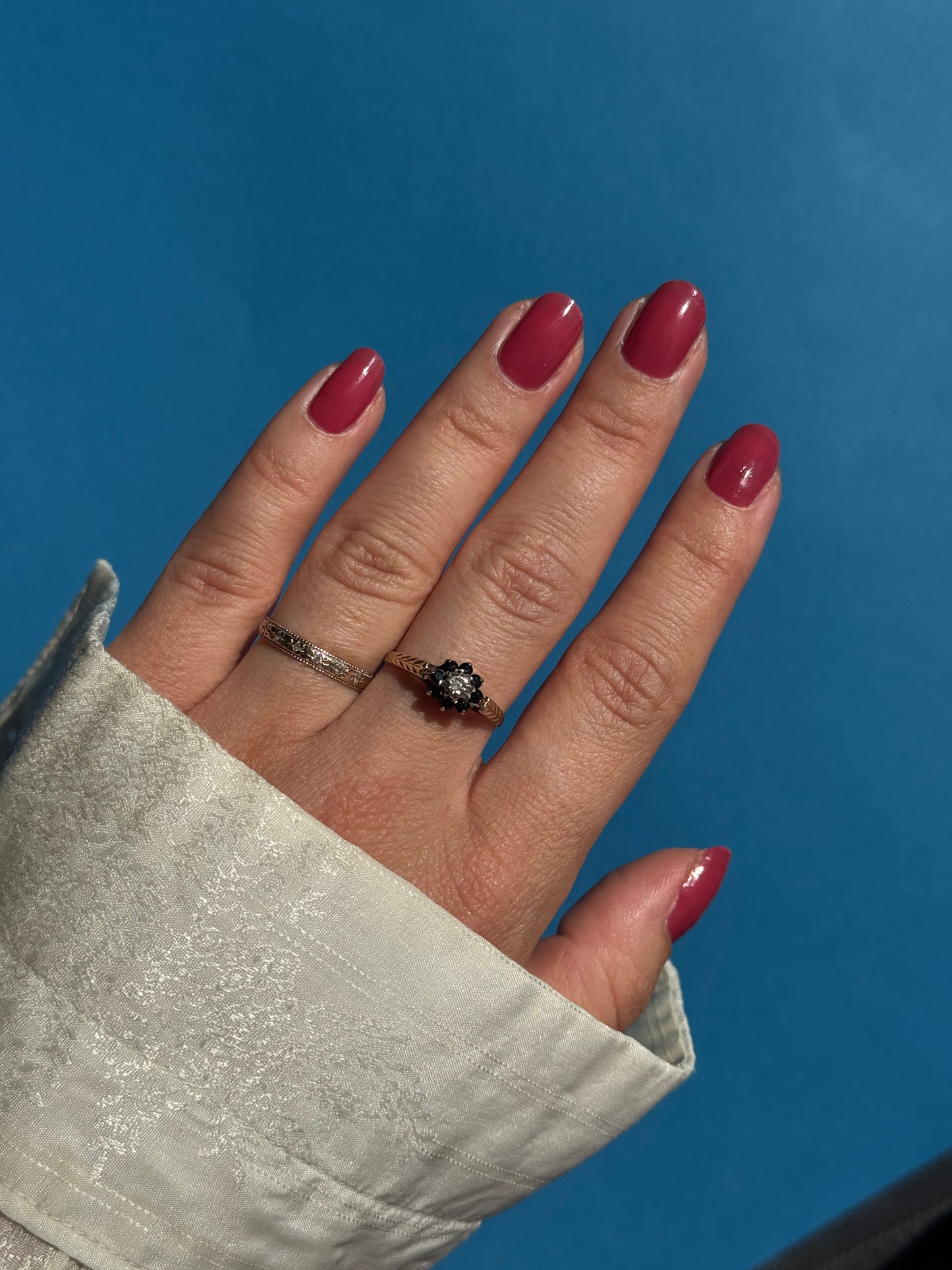 9 carat diamond starburst band ring