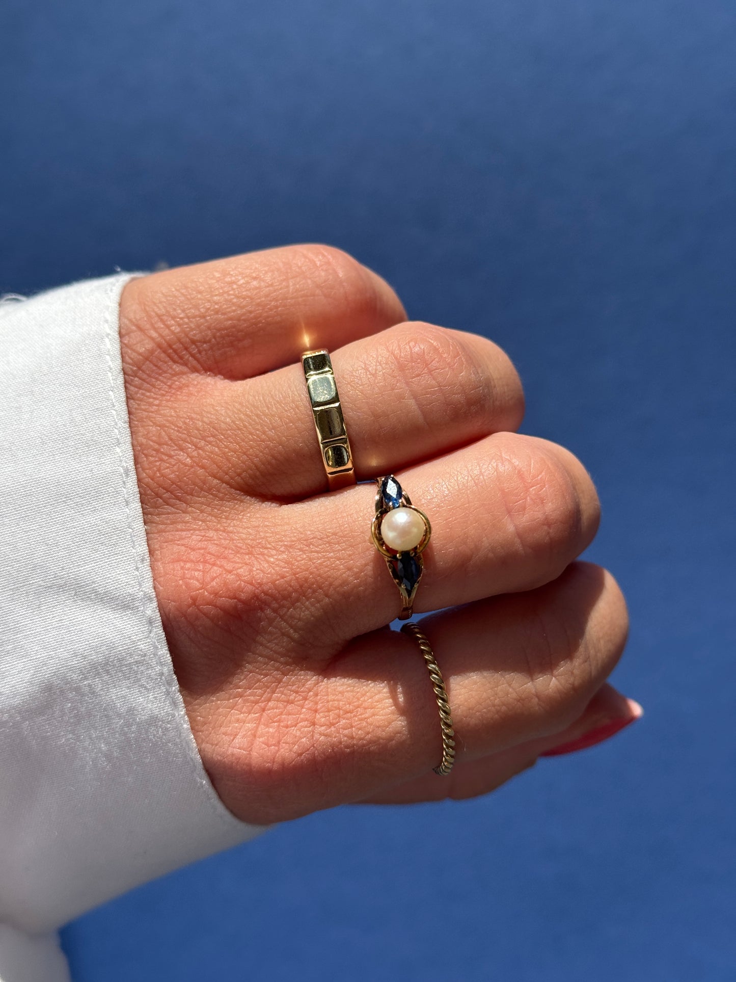 18 carat pearl sapphire ring