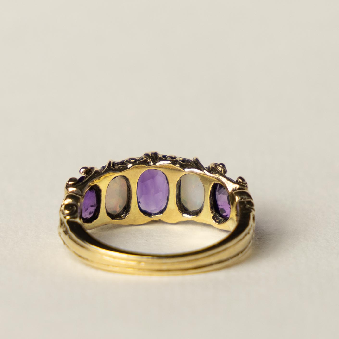 9ct opal & amethist ring