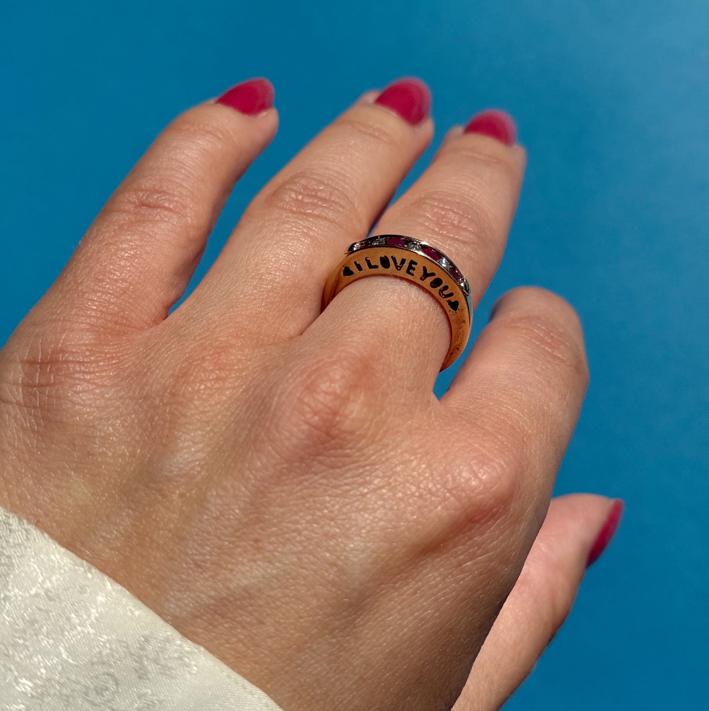 10 carat I LOVE YOU ring