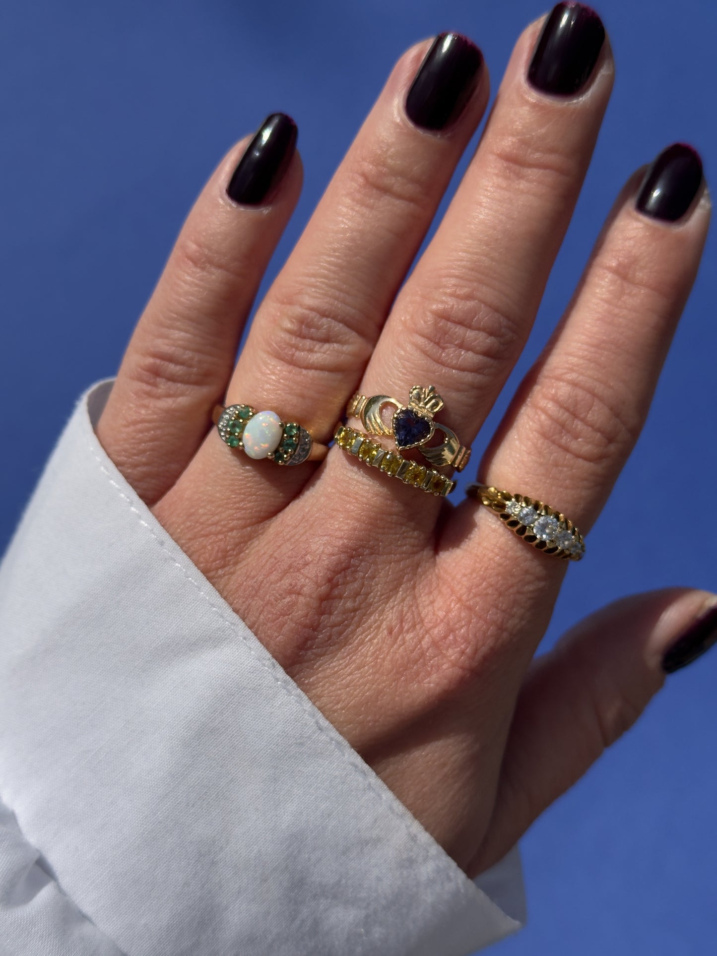 9 carat yellow topaz row ring