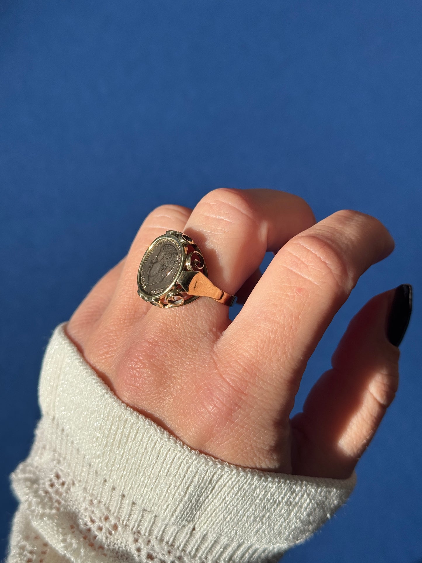 8ct lucky coin ring
