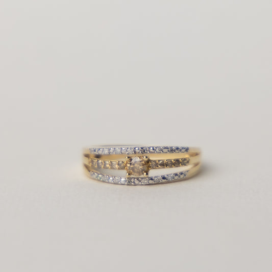 9 carat gold zirconia open band ring