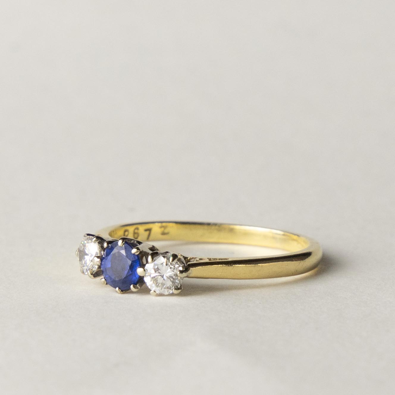 18ct sapphire & diamond trilogy