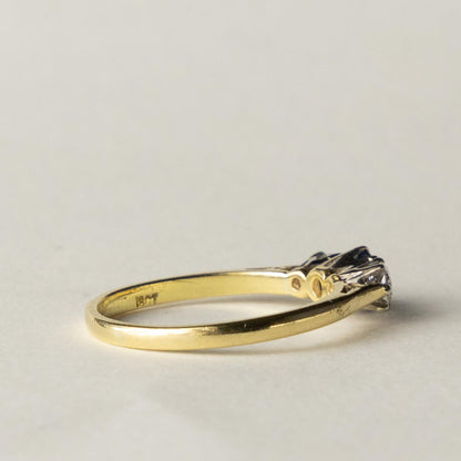 18ct sapphire & diamond trilogy