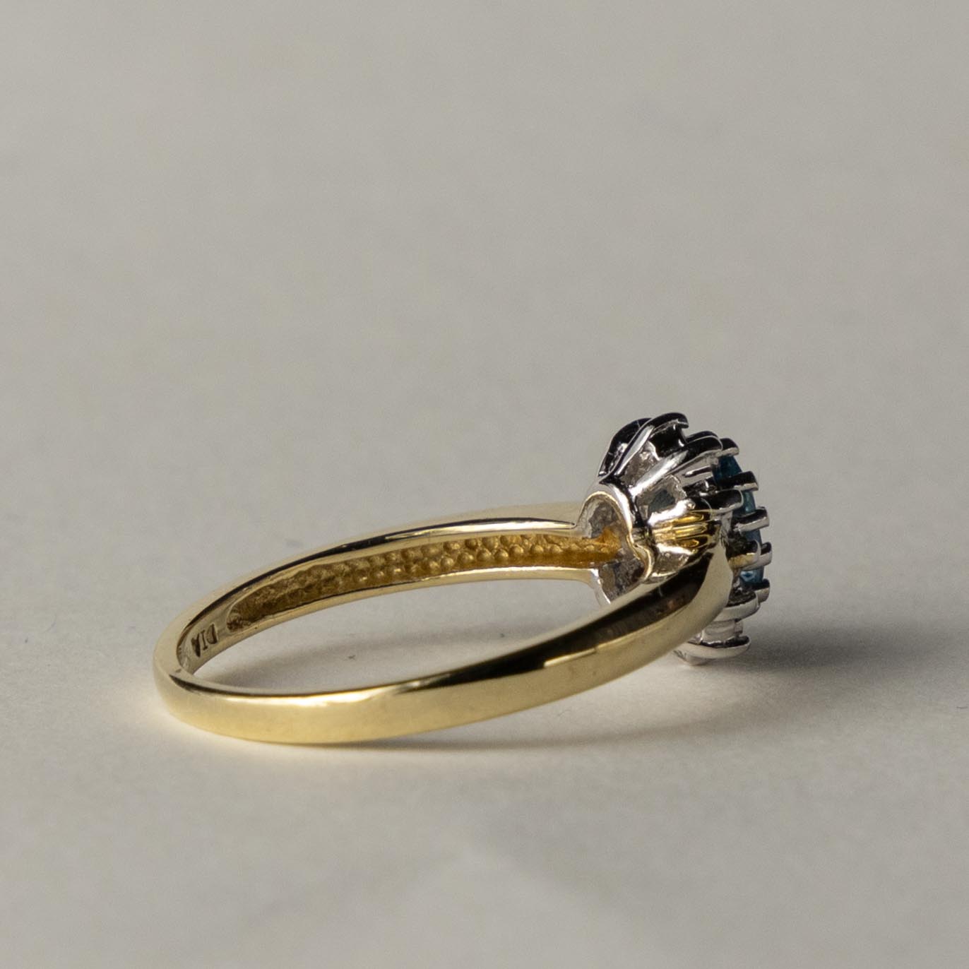 9ct Diana topaz & diamond