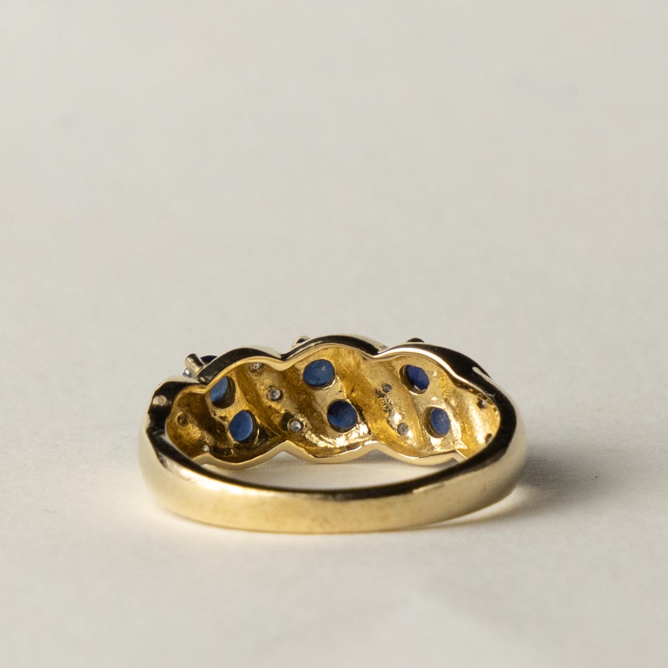 9ct sapphire & diamond band ring