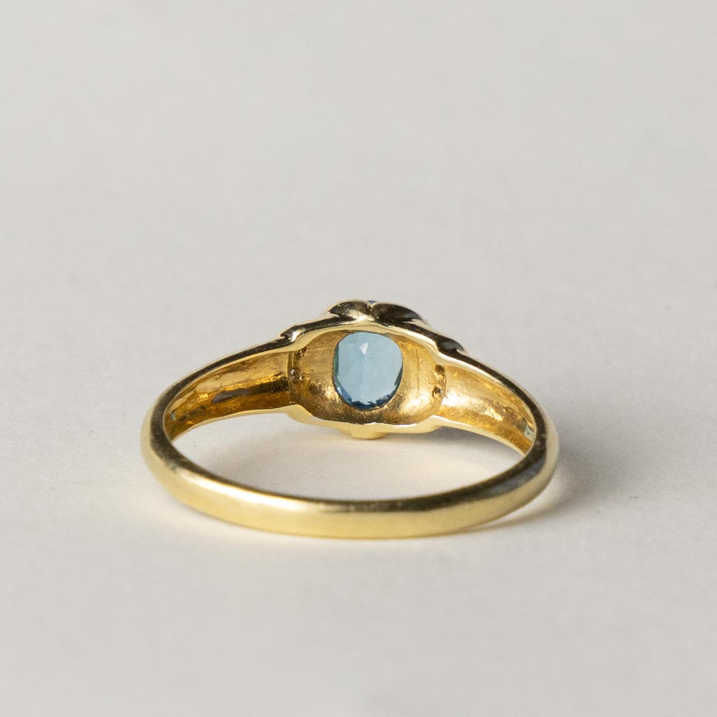 14ct blue topaz & diamond dress ring