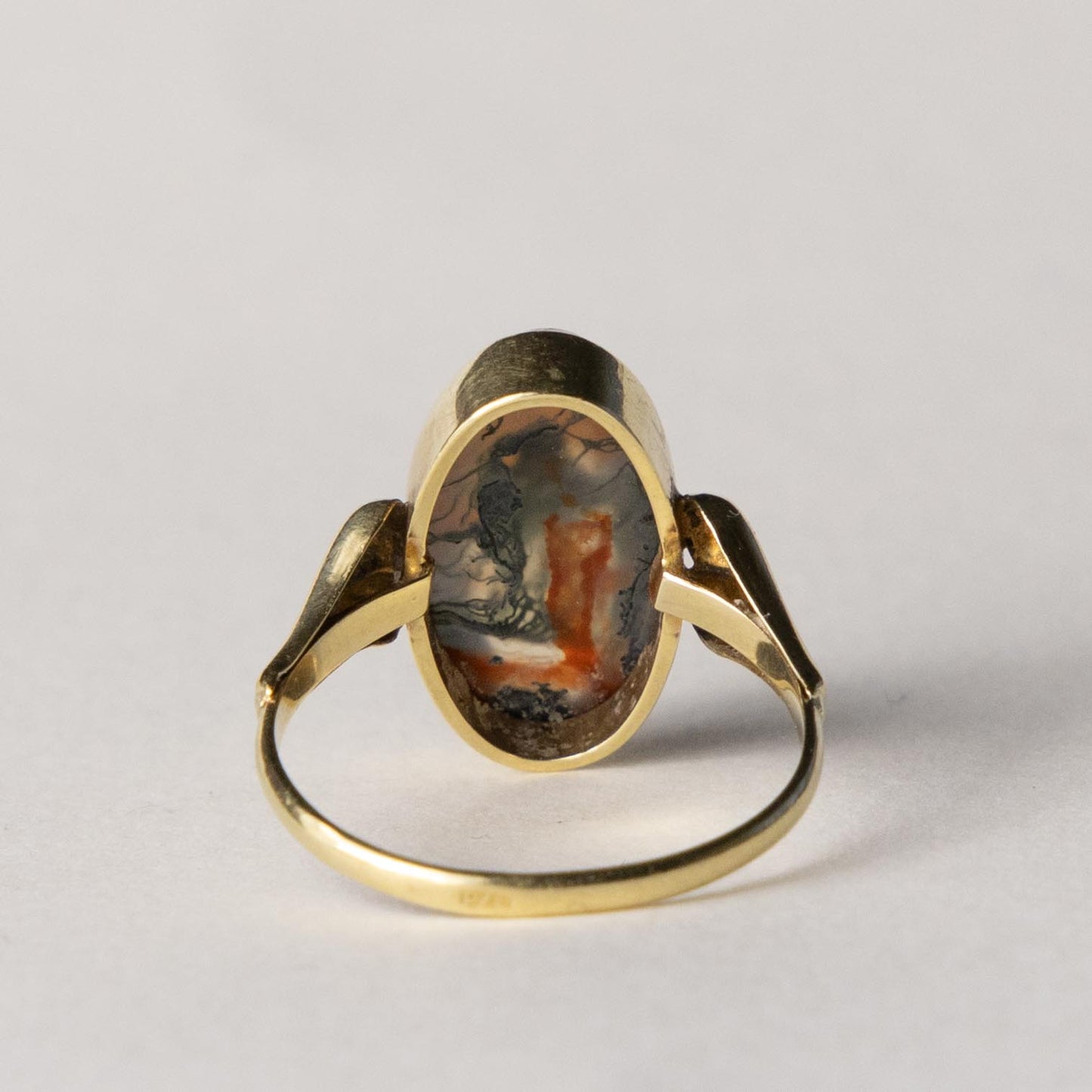 14ct moss agate ring