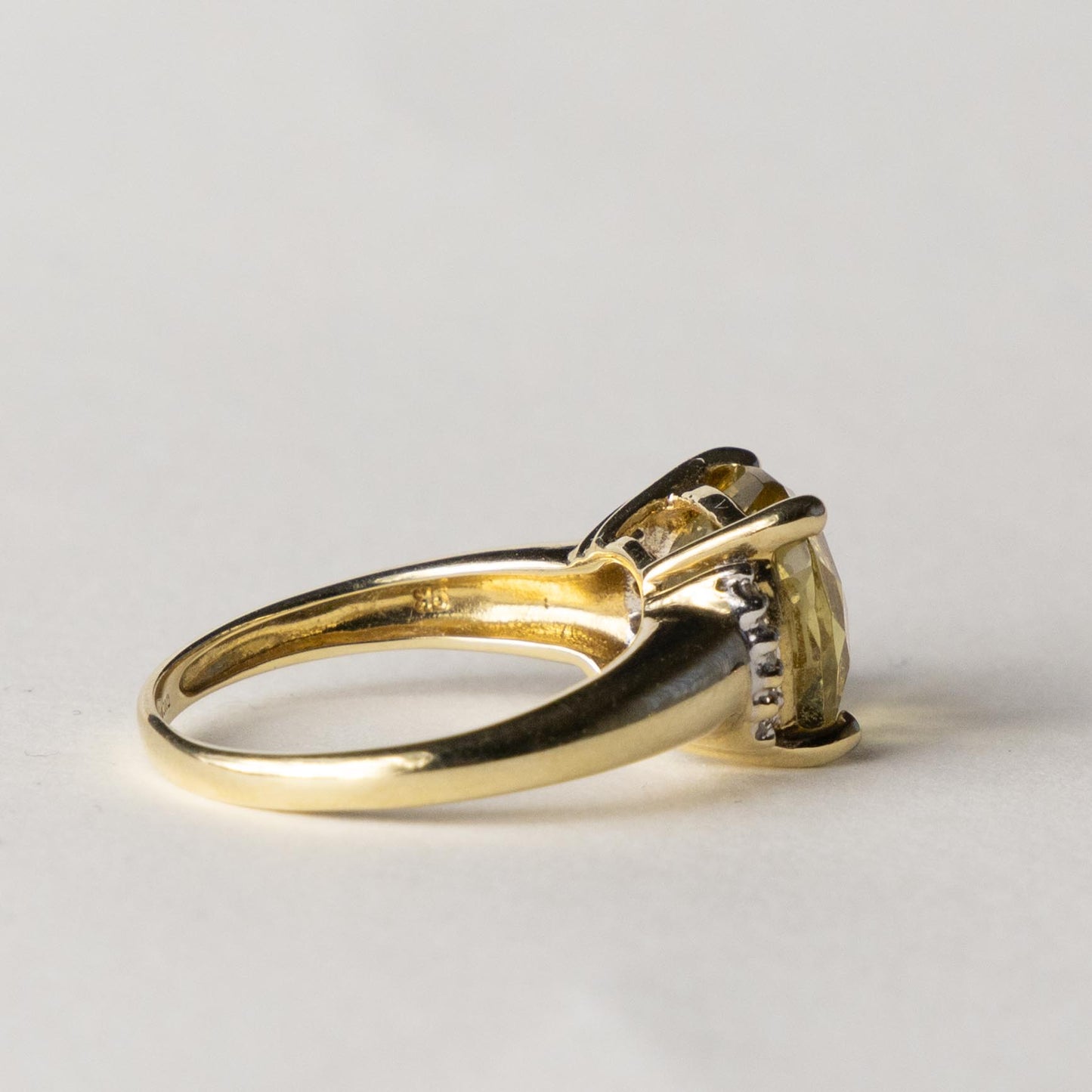 9ct citrine cushion cut & diamond