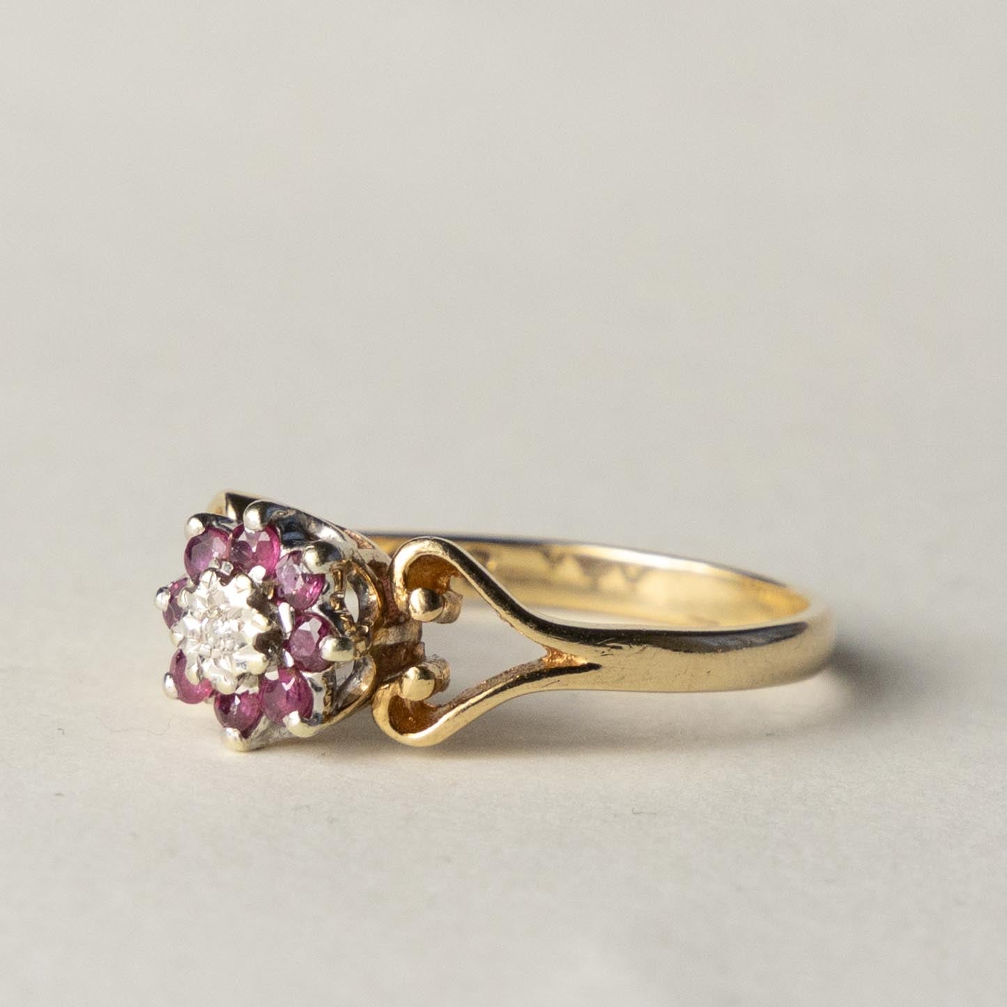 9ct ruby & diamond flower
