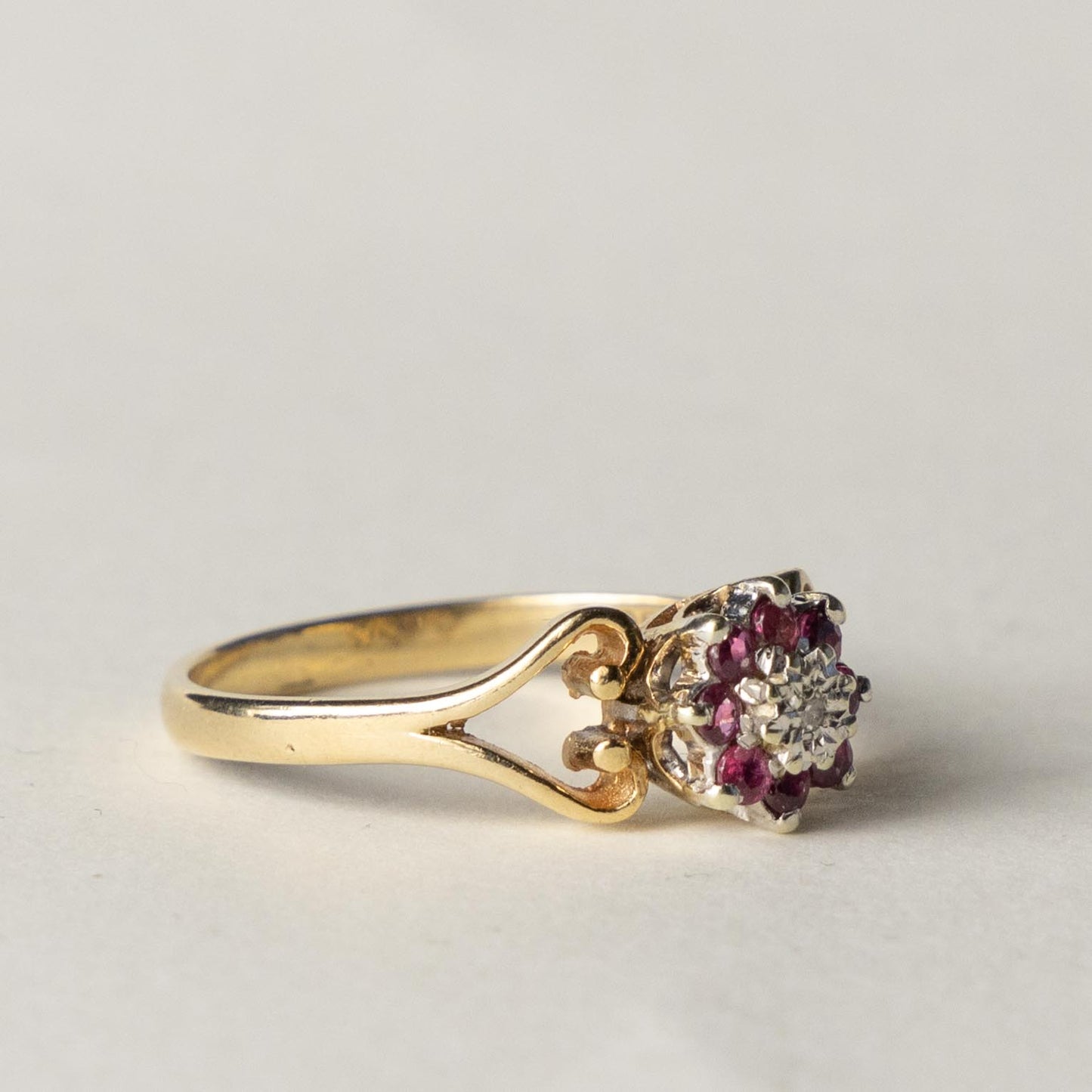 9ct ruby & diamond flower