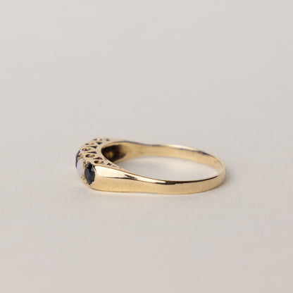 9 carat gold opal sapphire cabochon ring