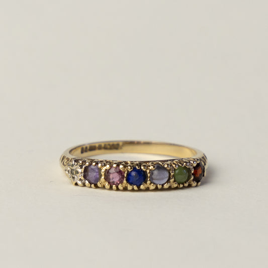 9 carat DARLING ring with gemstones