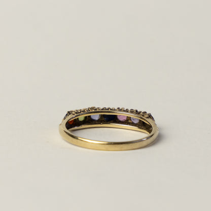 9 carat DARLING ring with gemstones