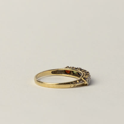 9 carat DARLING ring with gemstones