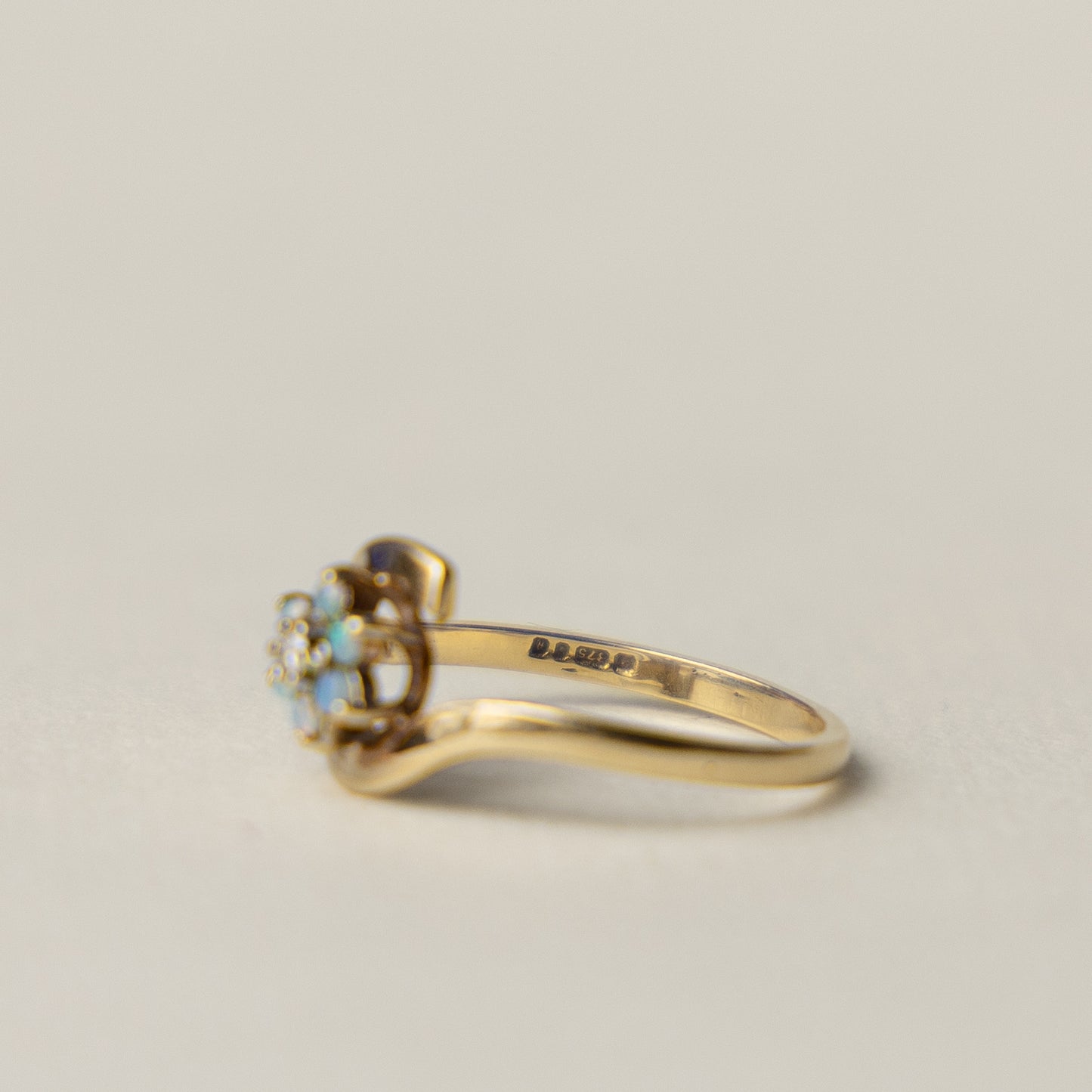 9 carat opal and diamond ring