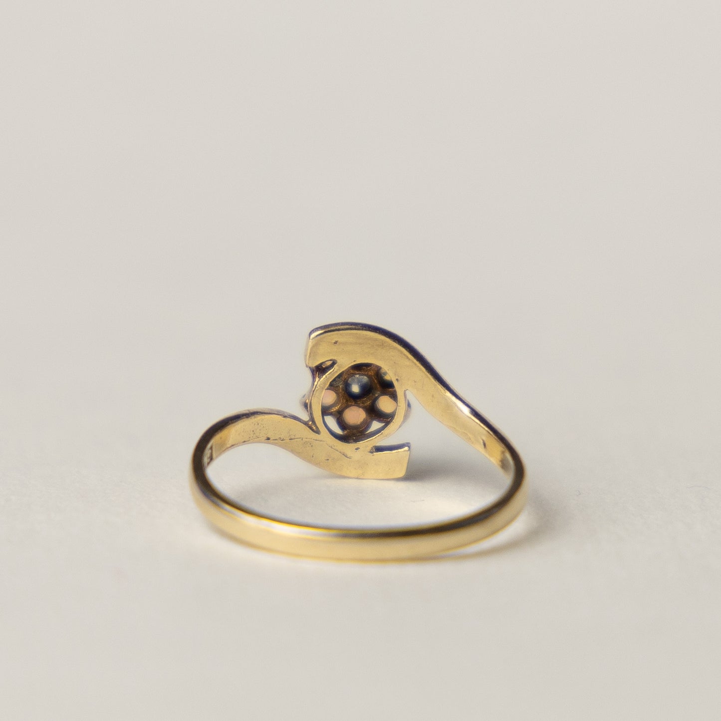 9 carat opal and diamond ring