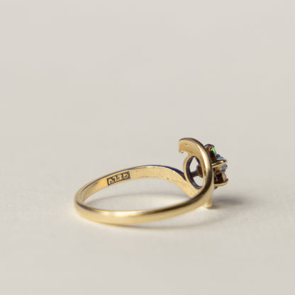 9 carat opal and diamond ring